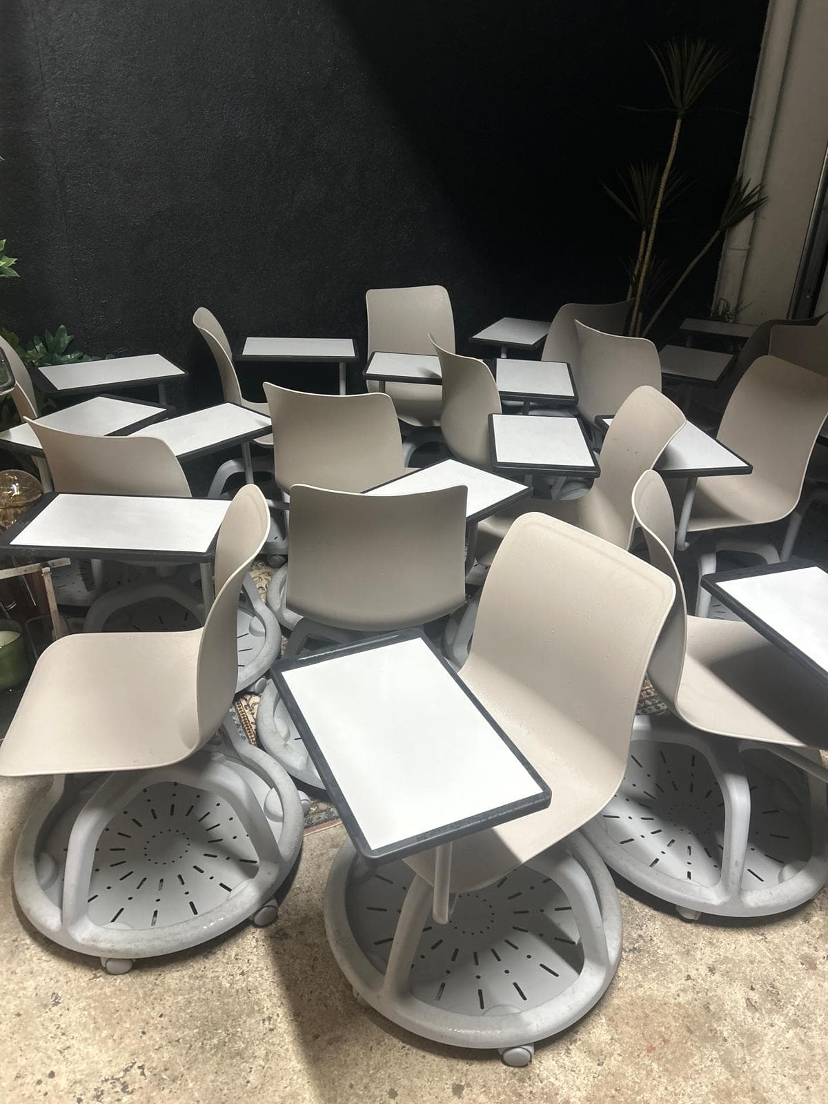 WhatsApp Image 2025-11-25 à 15.31.25_6fa3ff6a.jpg